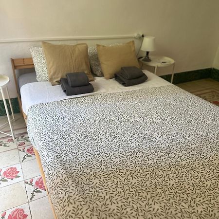 Habitacion Con Bano Privado 1 Cama De Matrimonio Valencia Exterior foto